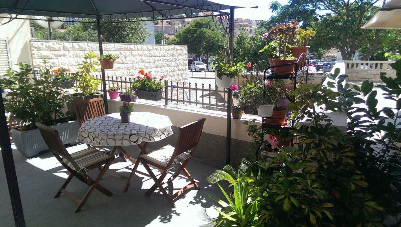 Apartments Dalia House Hvar Town Exterior foto